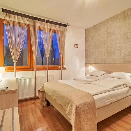 Oazis Apartmanok Mórahalom Extérieur photo